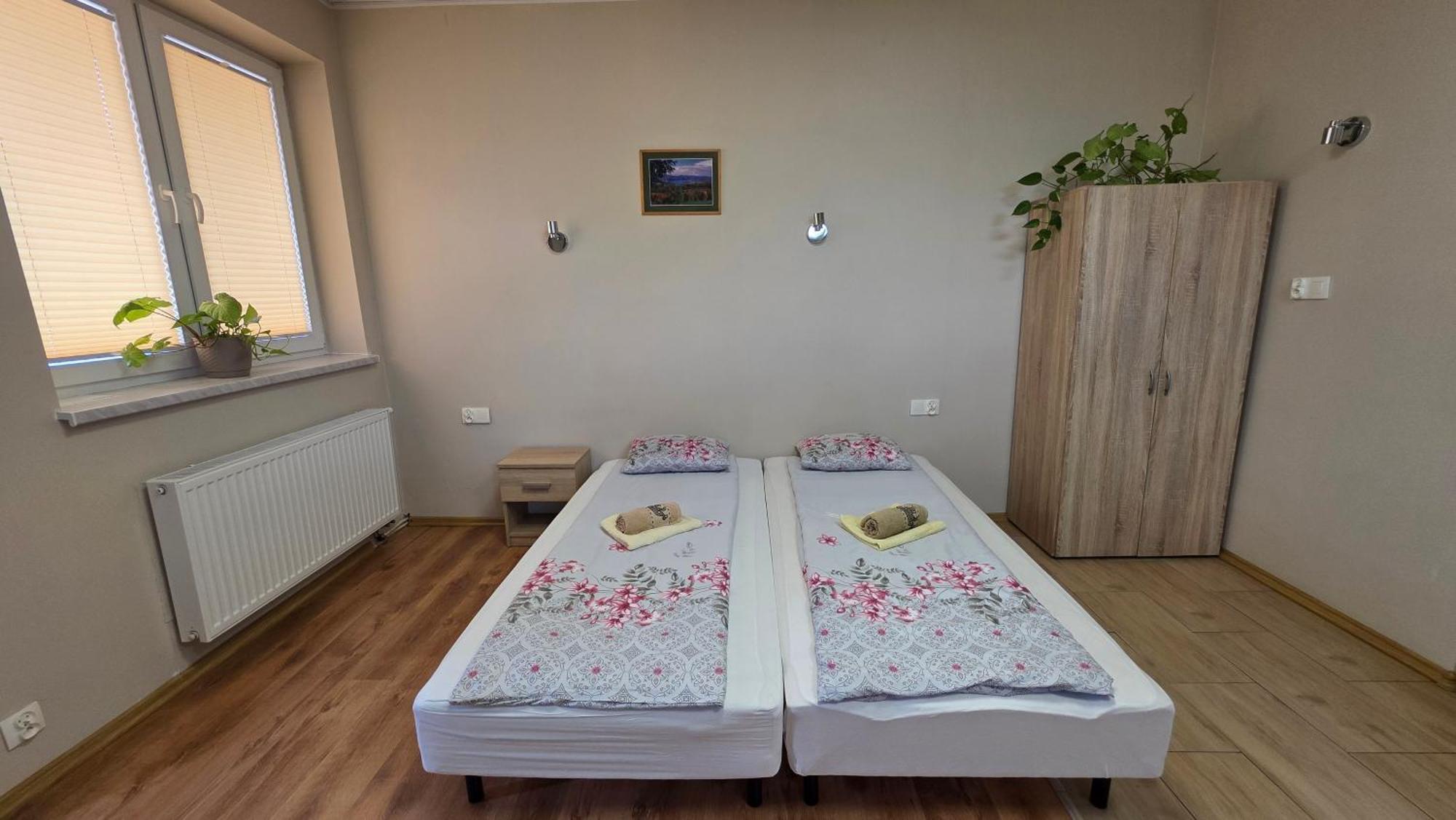 Nad Zalewem 500-163-489 Hotel Zegrze Poludniowe Eksteriør billede