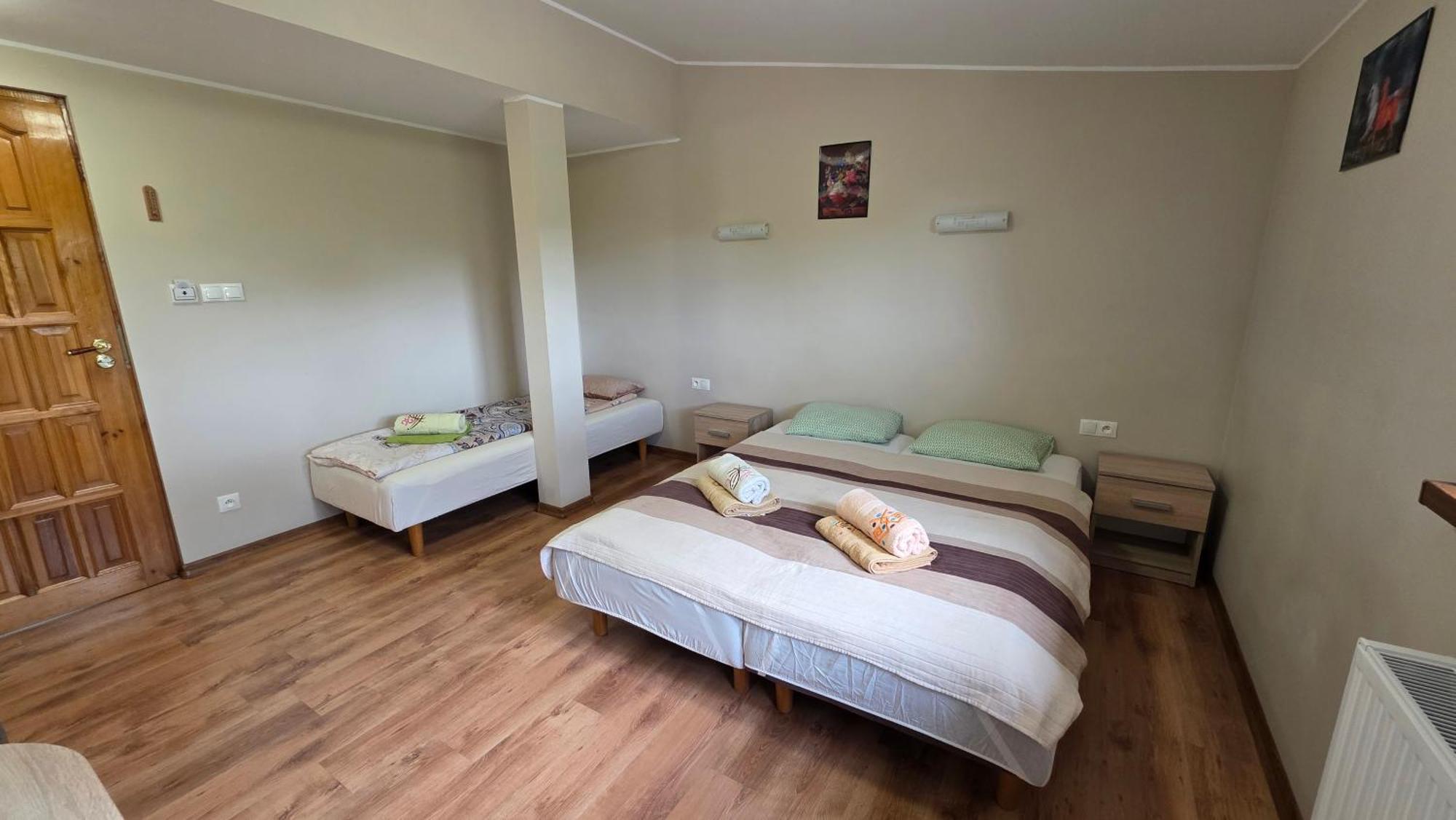 Nad Zalewem 500-163-489 Hotel Zegrze Poludniowe Eksteriør billede